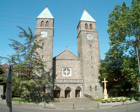 Szent Imre Bazalttemplom
 Szent Imre Bazalttemplom |